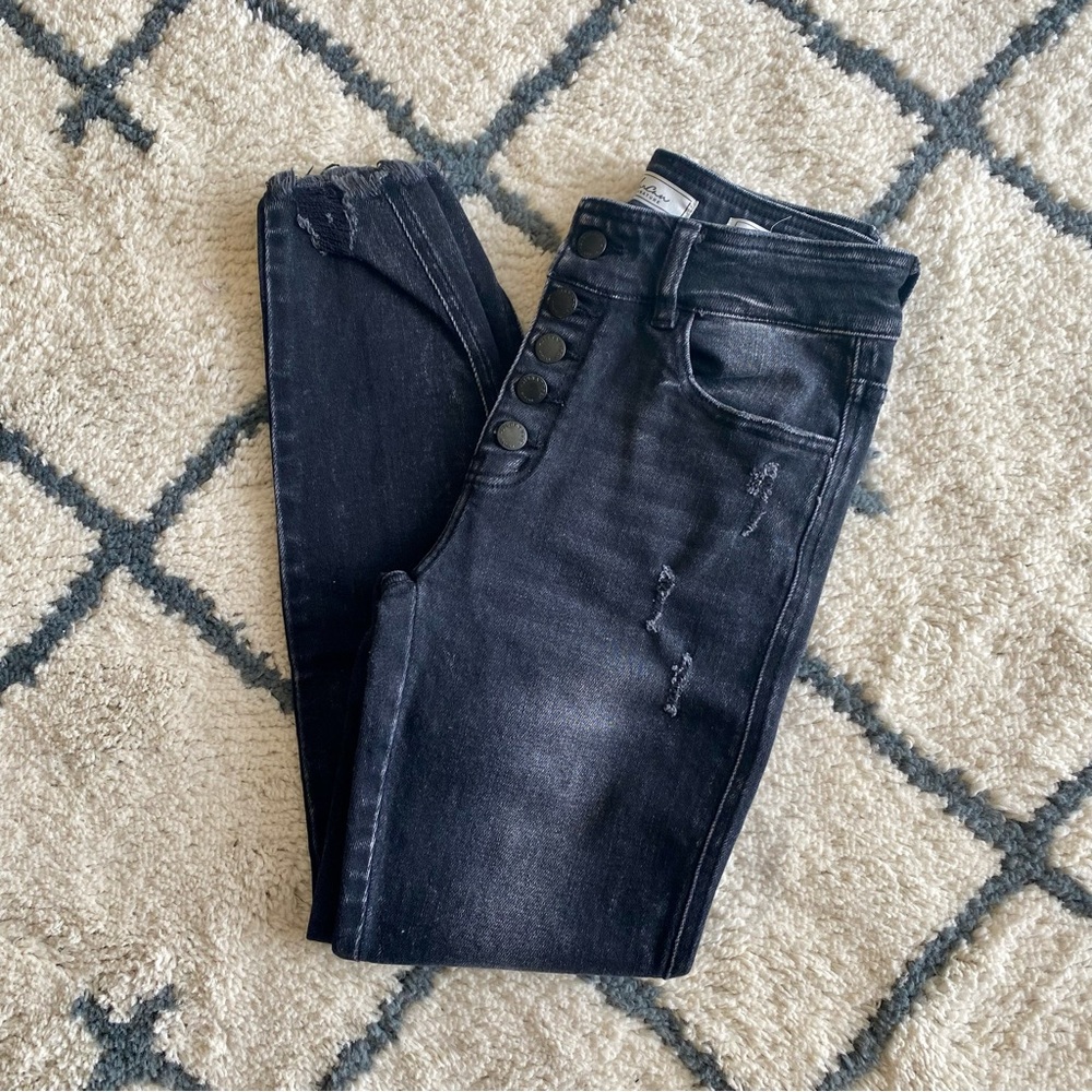 • KanCan black jeans •